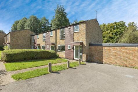 Millfield, New Ash Green, Longfield, Kent, DA3