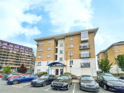 Macarthur Close, Erith, DA8