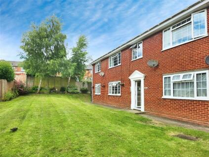 Canterbury - 2 bedroom flat for sale