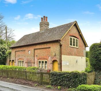 Womenswold, Canterbury, Kent, CT4