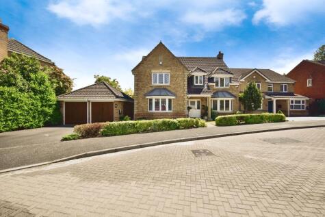 Cliveden Close, Allington, Maidstone, Kent, ME16