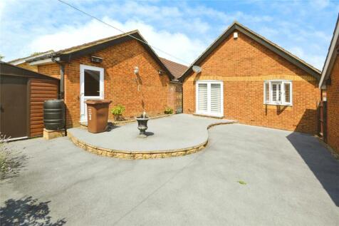 Gypsy Way, High Halstow, Rochester, Kent, ME3