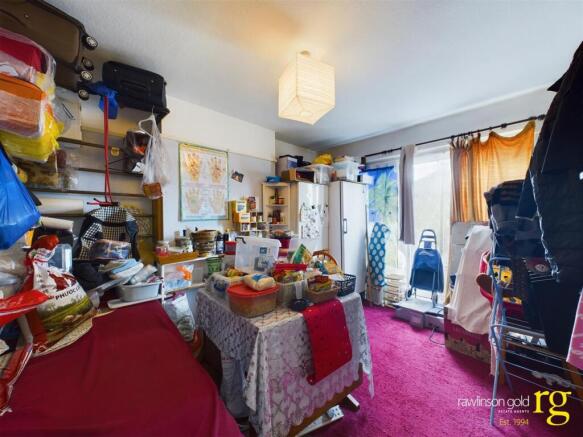 CAM02900G0-PR0159-STILL002.jpg