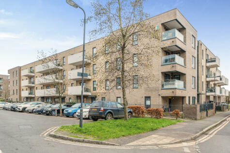 Rayners Lane - 2 bedroom apartment for sale