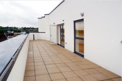 West Barnes Lane, London, SW20