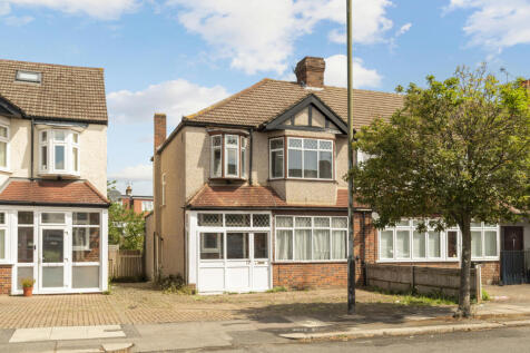 Crossway, Raynes Park, SW20
