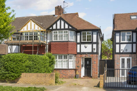 Portland Avenue, New Malden, Kingston Upon Thames, KT3