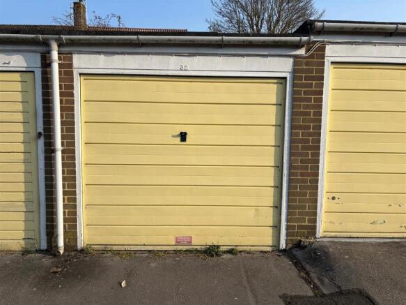 Garage.jpg