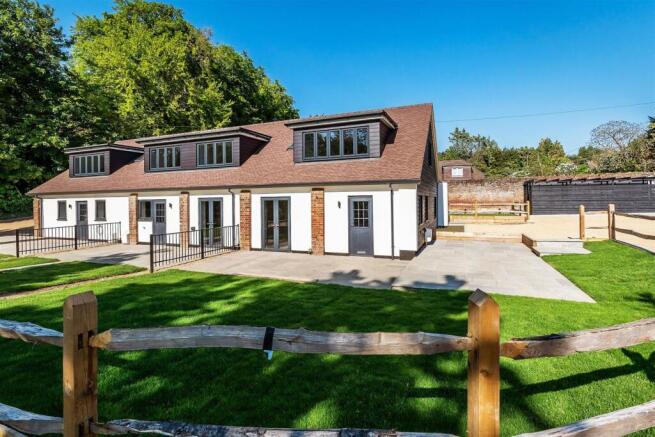 1-Givons-House-1-1dp low res.jpg