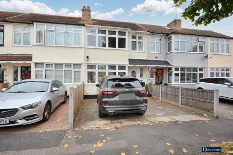 Birch Crescent, Ardleigh Green, Hornchurch, RM11