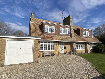 Stratford Drive, Wooburn Green