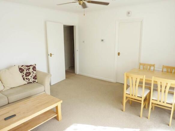 Living Room2.jpg