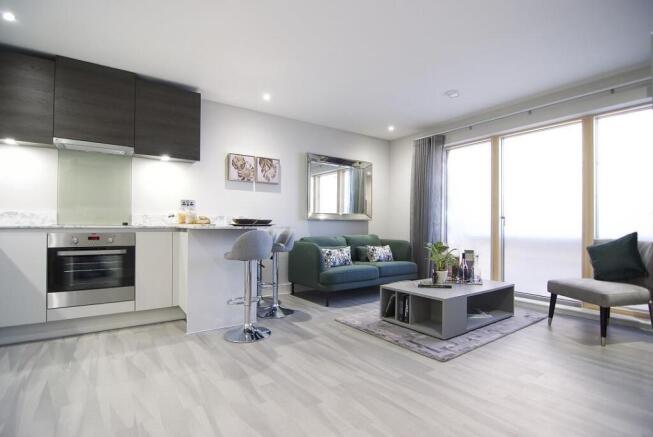kitchen and lounge