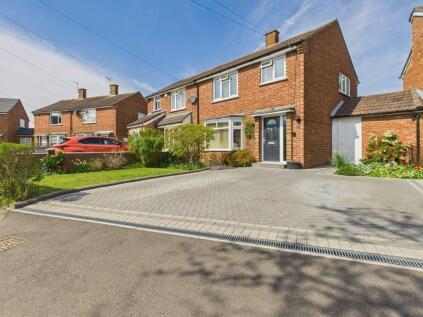 Dawes Moor Close, Slough, Berkshire, SL2