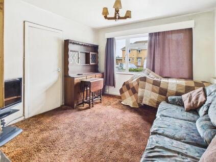 Stewart Avenue, Slough, Berkshire, SL1