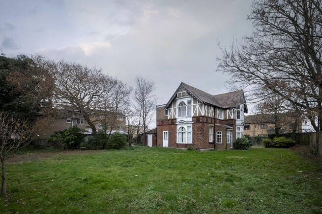 SandownRoad-2