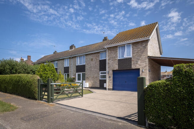 GedgeClose-44