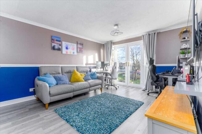 Loung/Dining Room