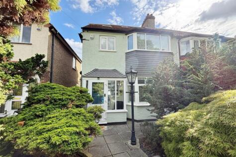 Eden Park Avenue, Beckenham, BR3