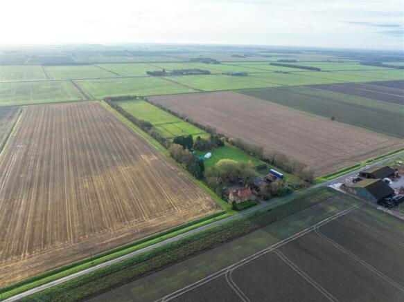 Drone - Willow Farm, LN10 6XN-5.jpg