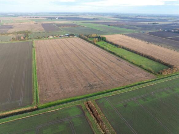 Drone - Willow Farm, LN10 6XN-13 lot 2.jpg