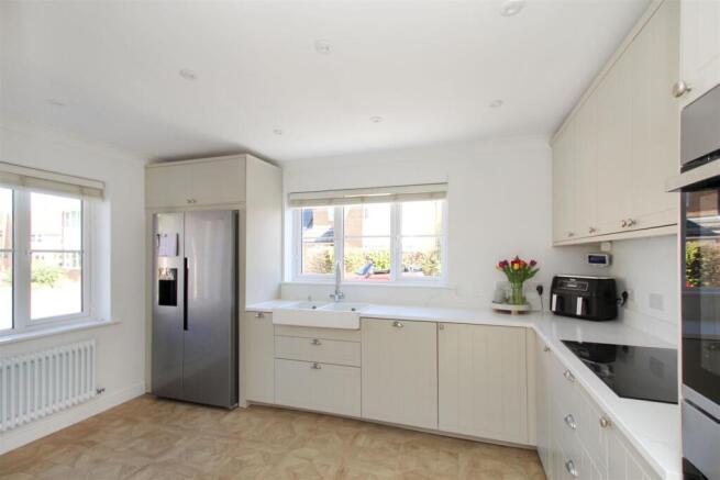 Kitchen - 1.JPG