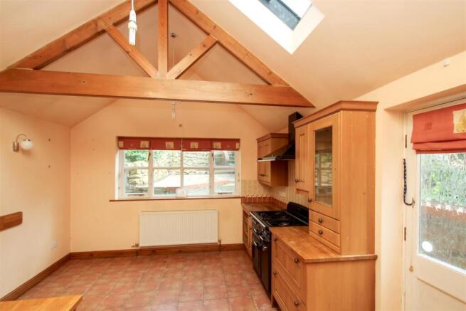 Kitchen & Dining Area.JPG