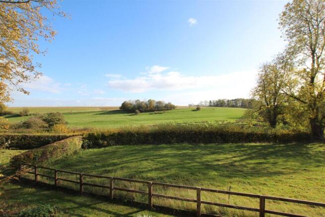 View to Lynchets.JPG