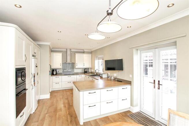Kitchen & Diner.JPG