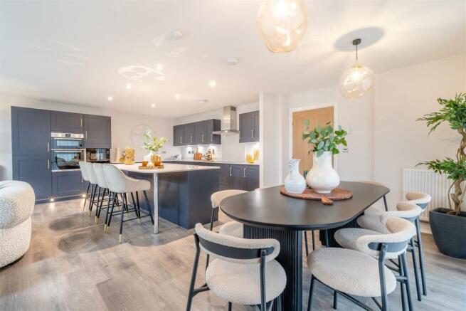 8583344-interior09.jpg
