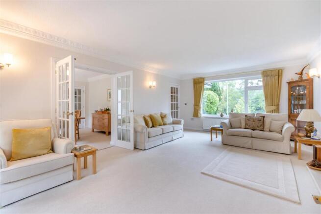 8663254-interior20.jpg