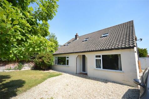 Renouf Close, Pennington, Lymington, Hampshire, SO41