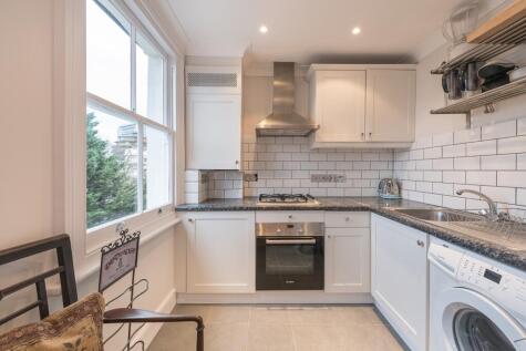 Sutherland Avenue, London, W9