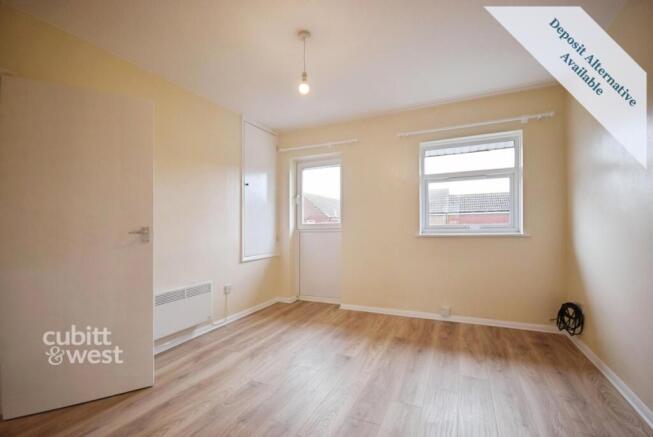 24 St Clares Gard...