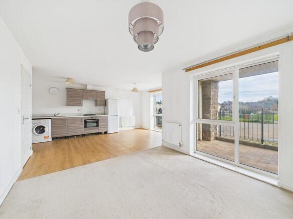 CAM02089G0-PR0441...