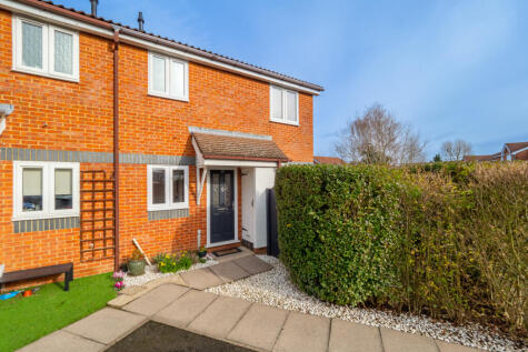 Cotswold Way, Worcester Park, KT4