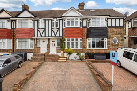 Lynmouth Avenue, Morden, SM4