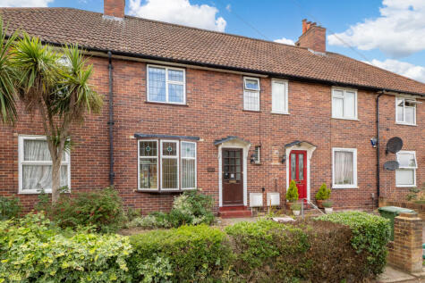 Winchcombe Road, Carshalton, SM5