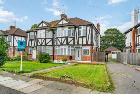 Aboyne Drive, Raynes Park, London, SW20