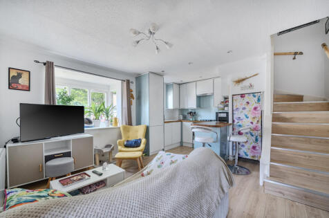 Firs Close, Mitcham, CR4