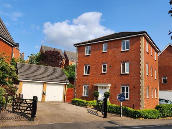 9 WOOLPITCH WOOD