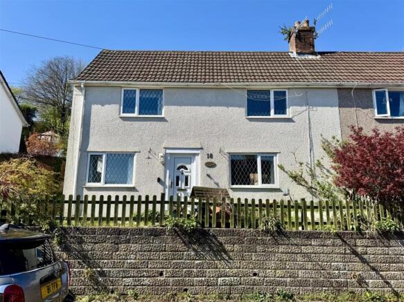 18 Wye Crescent