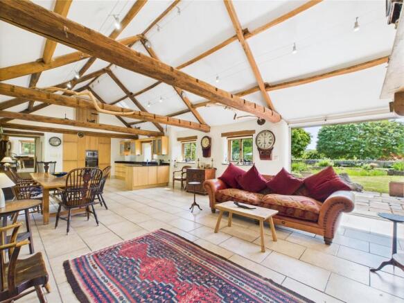 KITCHEN/FAMILY/DINING ROOM
