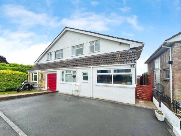 4 NORMANDY WAY