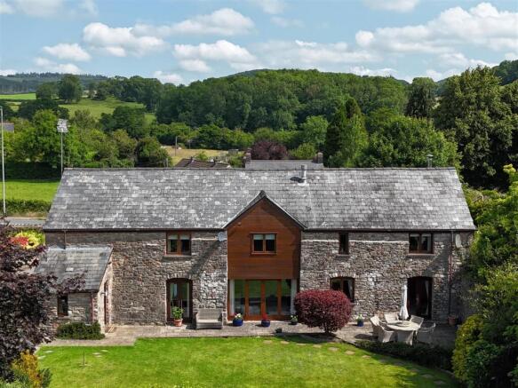 SWALLOW BARN