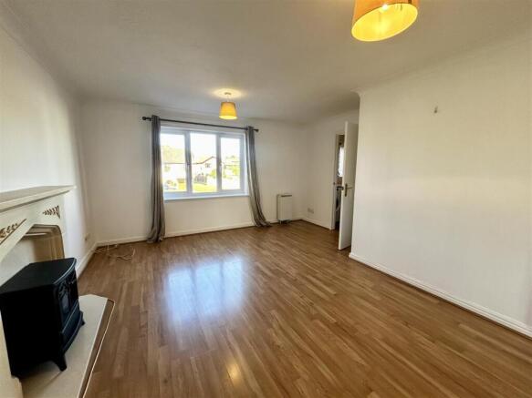 Living room.jpeg