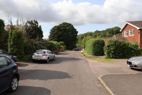 South Road, Horndean