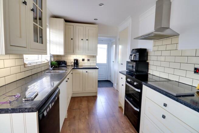 KITCHEN/DINER