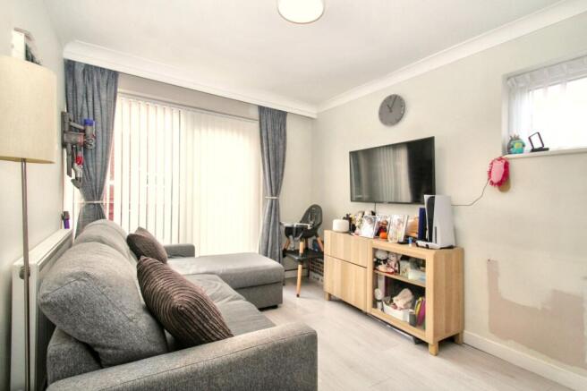 Lounge/Kitchen