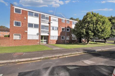 Whitehall Close, Uxbridge, UB8